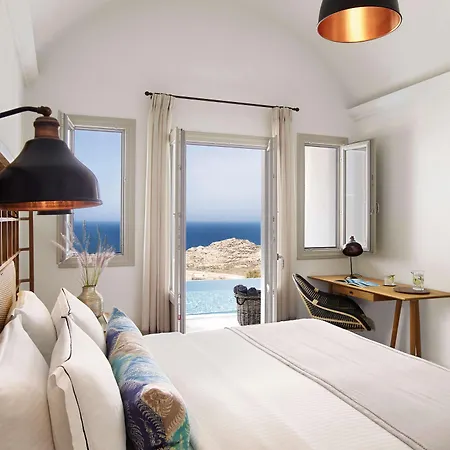 Santo Pure & 5* Oia